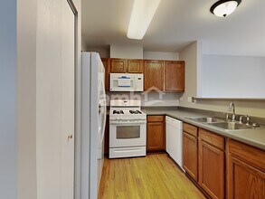 2797 Sorrel Row in Lake In The Hills, IL - Foto de edificio - Building Photo