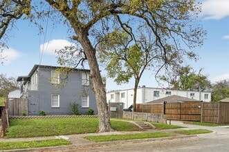 4721 Tremont St in Dallas, TX - Building Photo - Building Photo