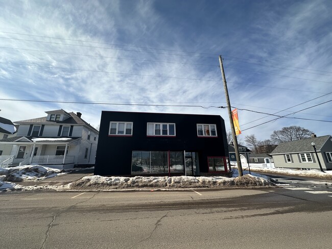 1127 N 3rd St in Marquette, MI - Building Photo - Building Photo