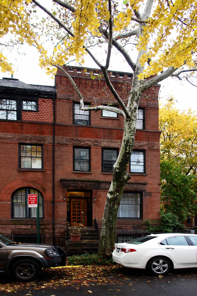 262 Hicks St in Brooklyn, NY - Building Photo - Building Photo