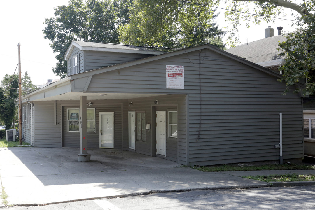 400 Belleville Ave in Bloomfield, NJ - Building Photo