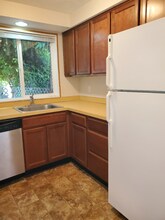 2019 Simpson Ave in Vancouver, WA - Foto de edificio - Building Photo