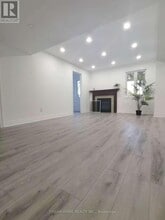 1011 Hinterland Ct in Oshawa, ON - Building Photo - Building Photo