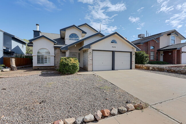 4620 Loma De Cobre Dr in El Paso, TX - Building Photo - Building Photo