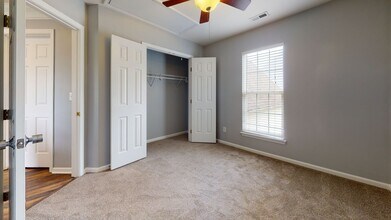 16100 Sunninghill Park Rd in Charlotte, NC - Building Photo - Building Photo