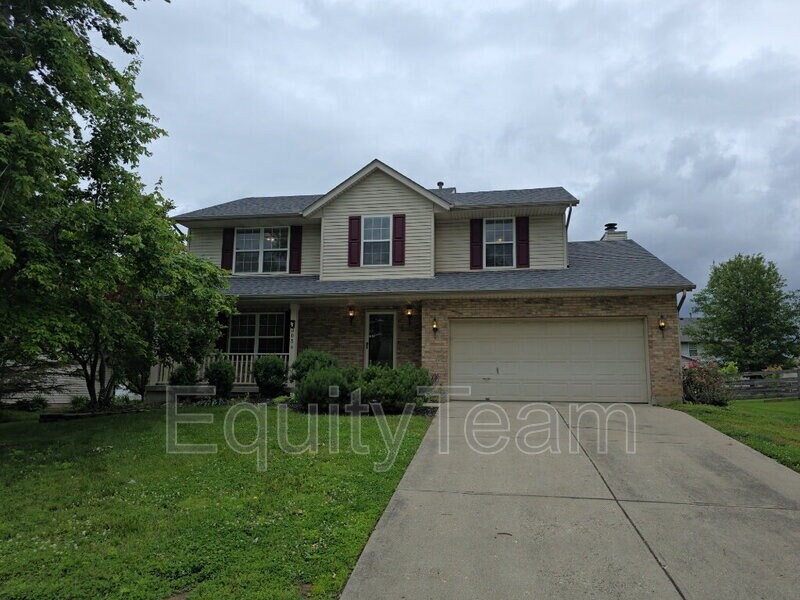3054 Granny Smith Ln in Middletown, OH - Building Photo