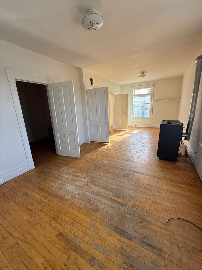 207 S Crystal St in Butte, MT - Building Photo - Building Photo