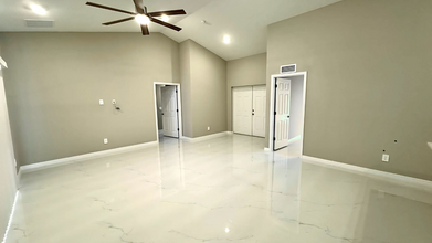 1916 NW 14th St in Cape Coral, FL - Building Photo - Building Photo