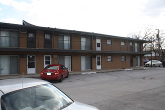 12500 S Lincoln St in Calumet Park, IL - Building Photo - Other