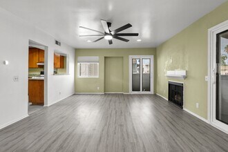 9346 N Van Nuys Blvd W in Los Angeles, CA - Building Photo - Building Photo