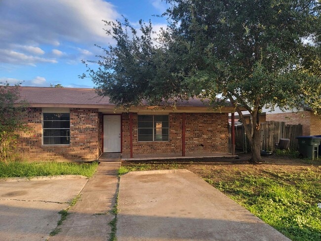 713 Lindenwood Dr