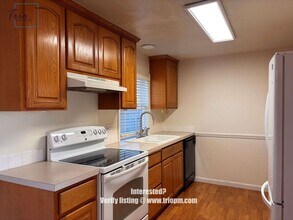 2659 Canterbury St in Eugene, OR - Building Photo - Building Photo