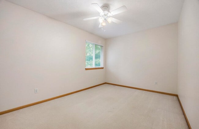 270 Silverridge Dr in Holland, MI - Building Photo - Building Photo