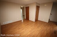 1725 North Ave photo'
