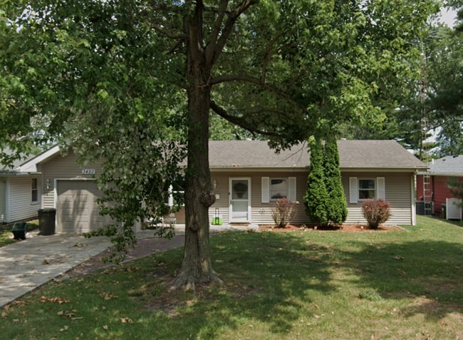 property at 3420 S 4th St