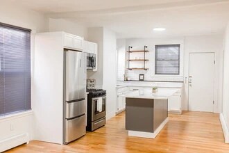 2 Elbow St, Unit 1 in Boston, MA - Foto de edificio - Building Photo