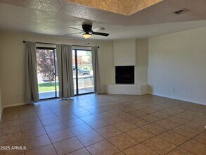18239 N 40th St in Phoenix, AZ - Building Photo - Building Photo