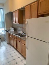 111 E 9th St in Lockport, IL - Building Photo - Building Photo