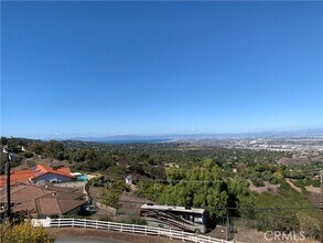1 Martingale Dr in Rancho Palos Verdes, CA - Building Photo - Building Photo