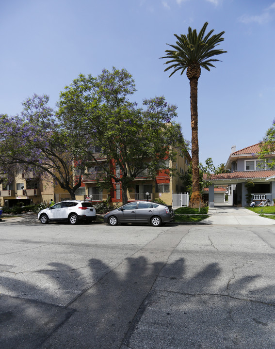 Sunwood Towers in Los Angeles, CA - Foto de edificio