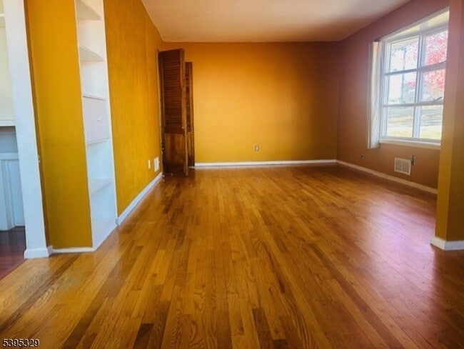 120 Parsippany Rd in Parsippany Troy Hills, NJ - Building Photo - Building Photo