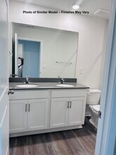 3748 13th St NE in Hickory, NC - Building Photo - Building Photo