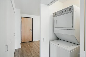 1372 S Wabash Ave in Chicago, IL - Building Photo - Building Photo