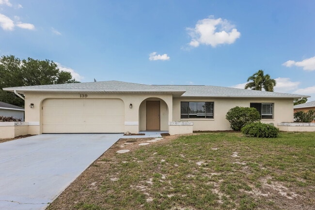 property at 139 SE 19th Ln