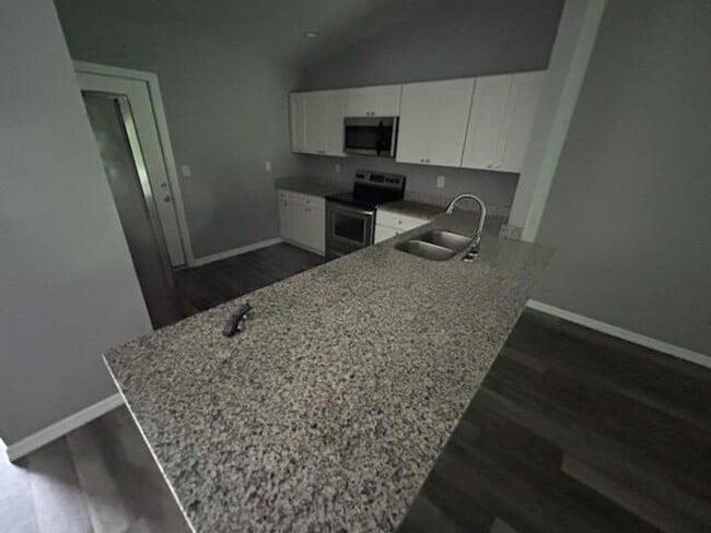 13300 Blytheville Ave in Port Charlotte, FL - Building Photo - Building Photo