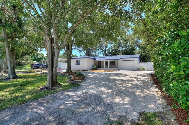 5424 14th Ave N