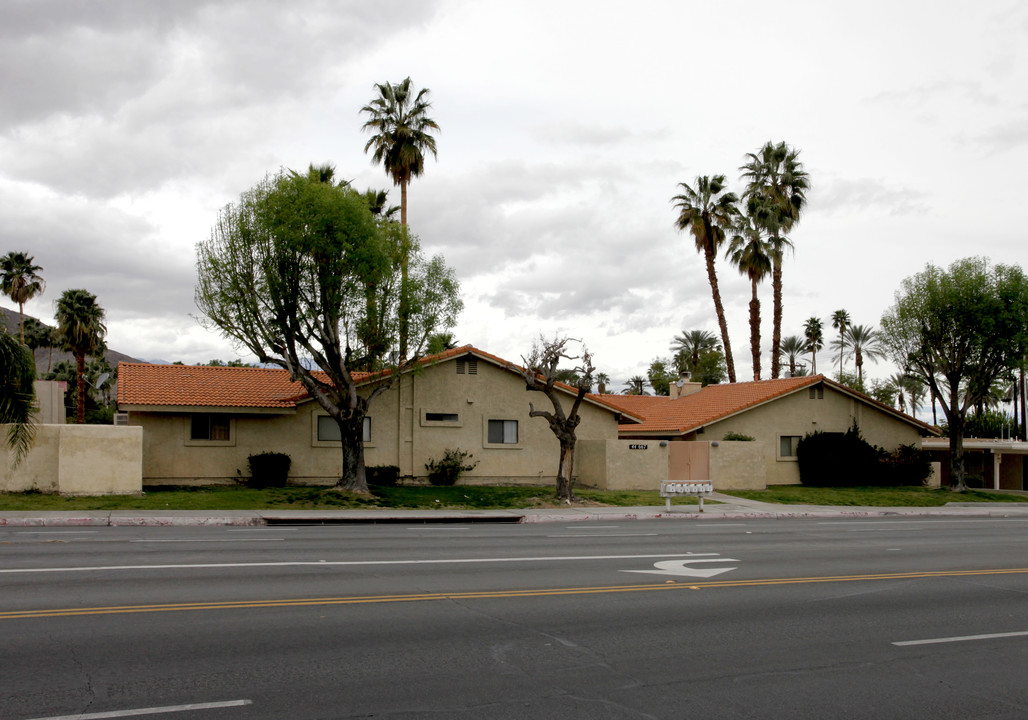 44667 San Pablo Ave in Palm Desert, CA - Building Photo