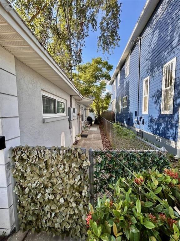 3409 W San Juan St in Tampa, FL - Building Photo - Building Photo