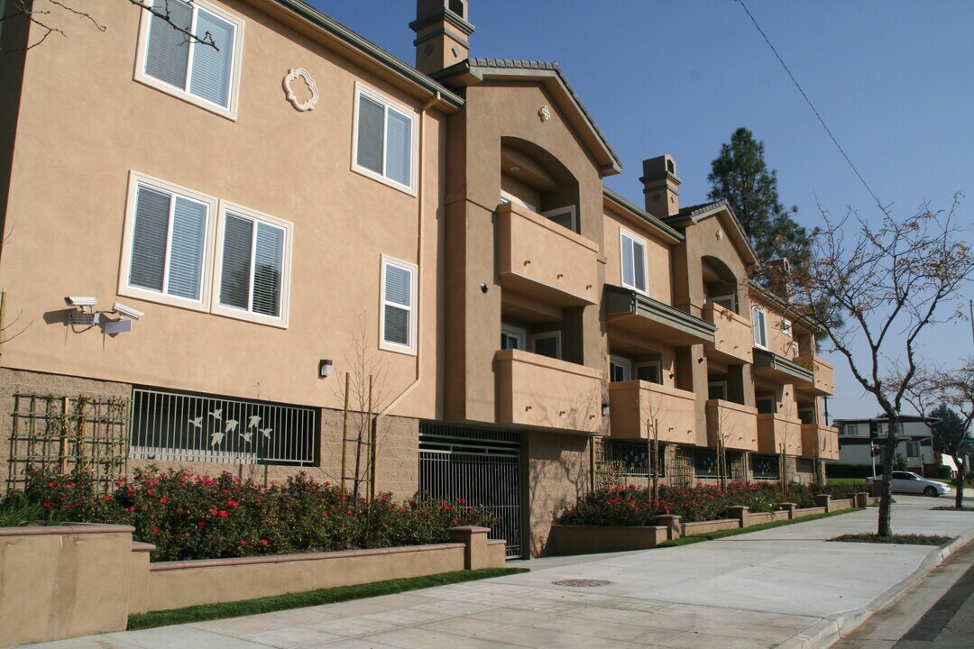 1101 East Ave in Burbank, CA - Building Photo