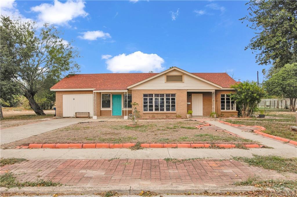 16 Beech Ave in McAllen, TX - Building Photo