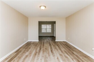 5150 Rock Pl Dr SW in Stone Mountain, GA - Building Photo - Building Photo