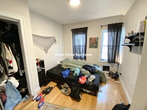 17 Warwick St, Unit 2 in Boston, MA - Building Photo - Building Photo