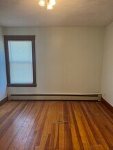 29 Willard St in Pawtucket, RI - Building Photo - Building Photo