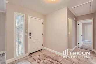 185 Sequoyah Dr in Alpharetta, GA - Foto de edificio - Building Photo
