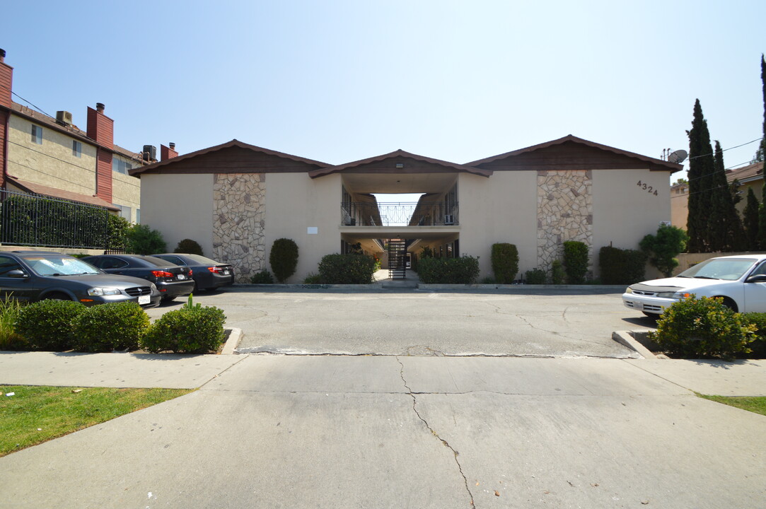 Walnut in Baldwin Park, CA - Building Photo