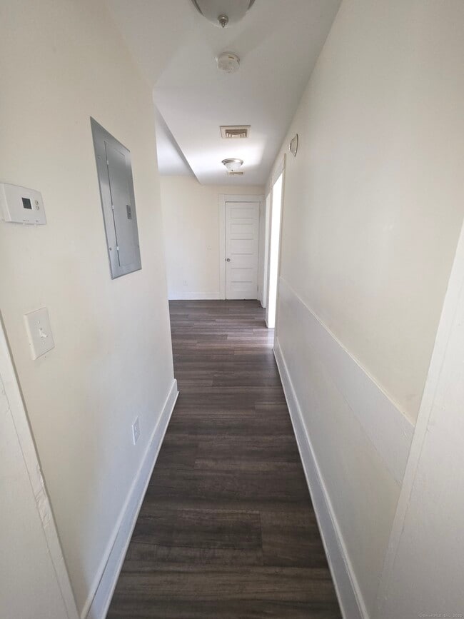 424 Pembroke St in Bridgeport, CT - Building Photo - Building Photo