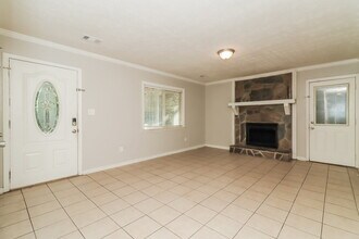 5539 Hall Cir in Union City, GA - Building Photo - Building Photo