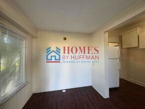 1000 W Iowa St in Evansville, IN - Building Photo - Building Photo