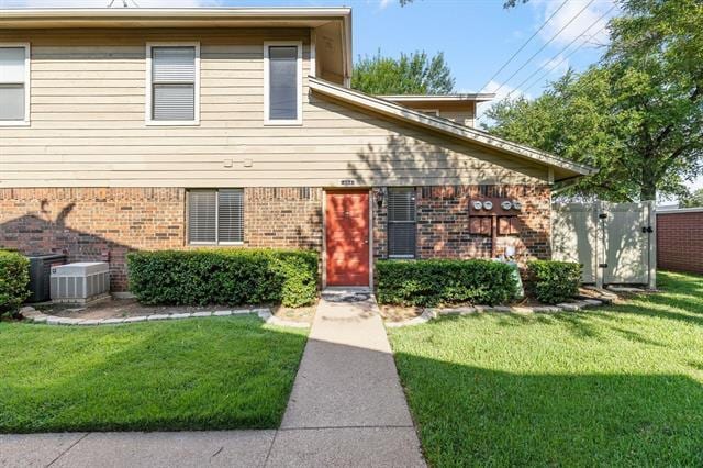 2240 Tarpley Rd in Carrollton, TX - Building Photo - Building Photo