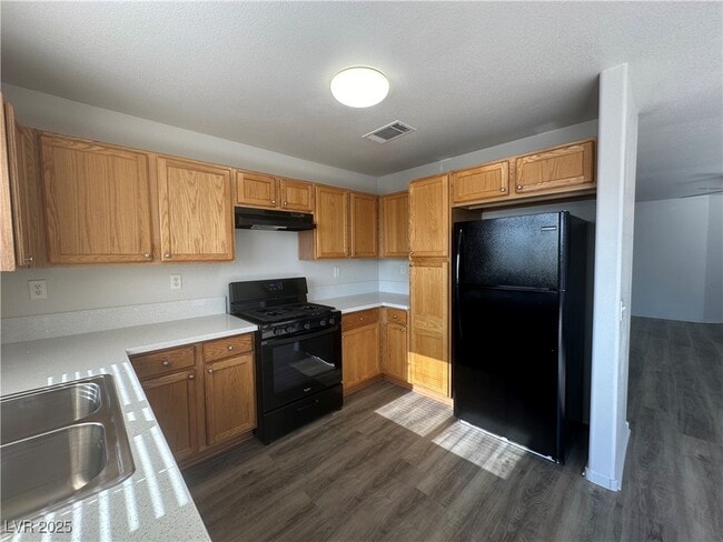 property at 2655 Amber Crest St