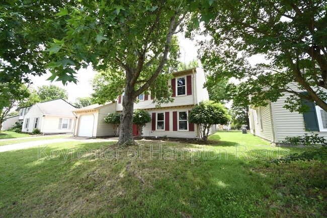 1941 Stillwood Ln in Virginia Beach, VA - Building Photo - Building Photo