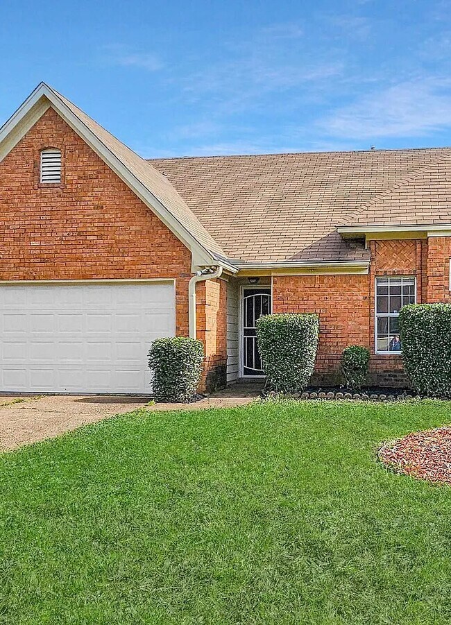 7120 Wetherburn Cove