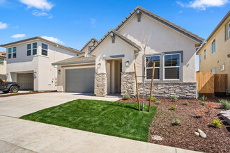 2016 Melody Ln in Modesto, CA - Building Photo - Building Photo