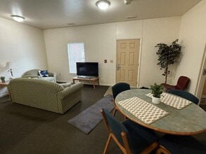 1950 W 1st St, Unit 578105 in Oil City, PA - Building Photo - Building Photo