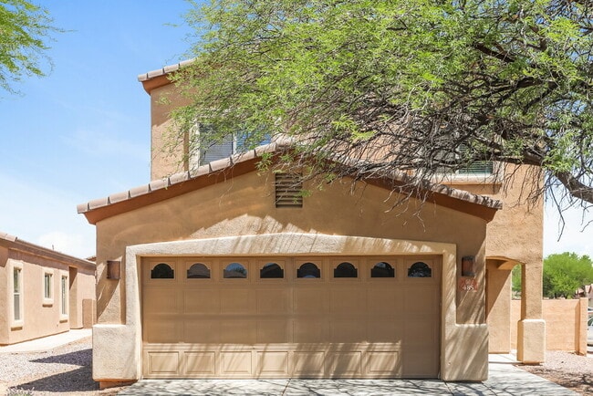 property at 485 E Placita Fanega