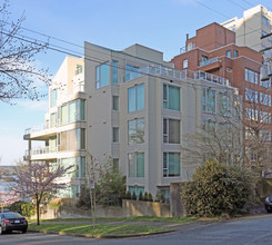 1403 Beach Ave in Vancouver, BC - Building Photo - Building Photo